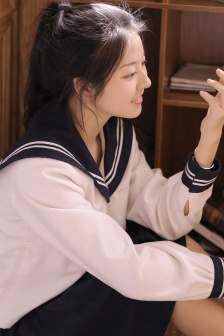 《满十八岁带好纸》